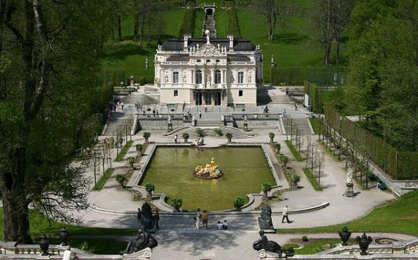 Linderhof-Palace-600x373.jpg